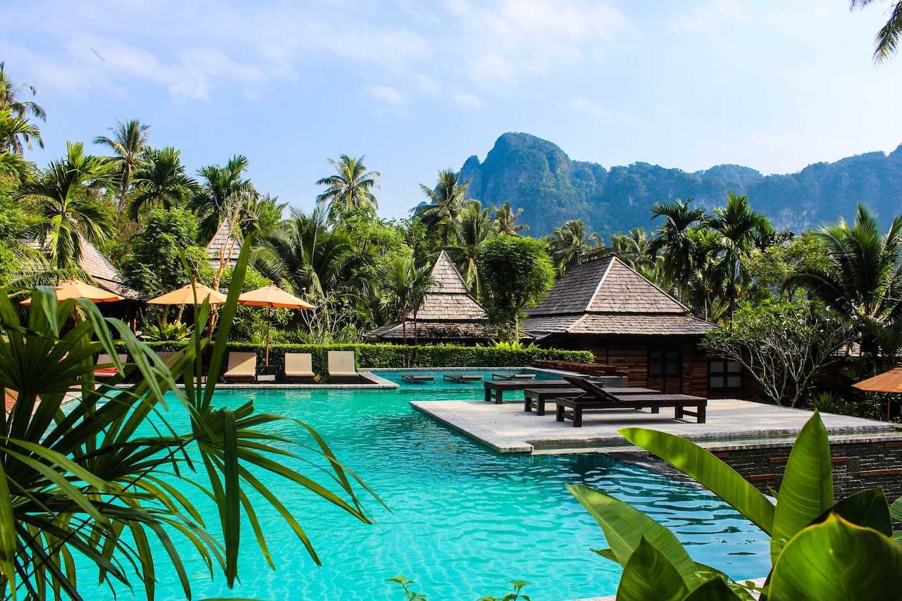 Virtual Getaway Gifts Remote Employees