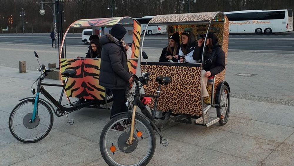 Berlin Rickshaw Tours Historical & Photo City Tour 120min - Sightseeing