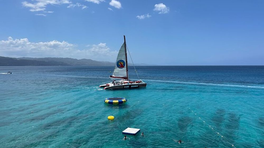 Half Day Catamaran Party Boat, Snorkeling and Margaritaville Tour