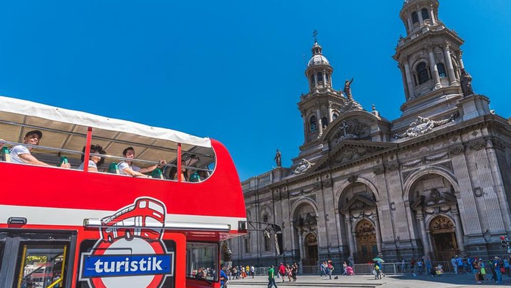Tourist bus around Santiago for a day