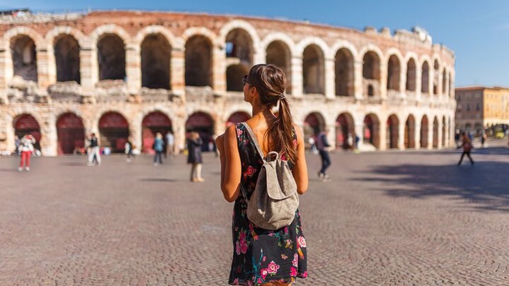 Verona Guided Tour With Train Tickets From Venice