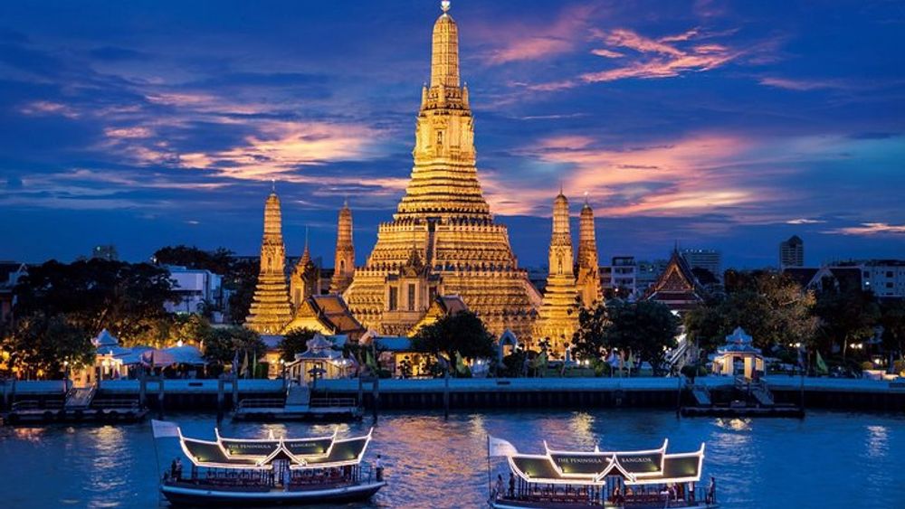 Chao Phraya River Dinner Cruise