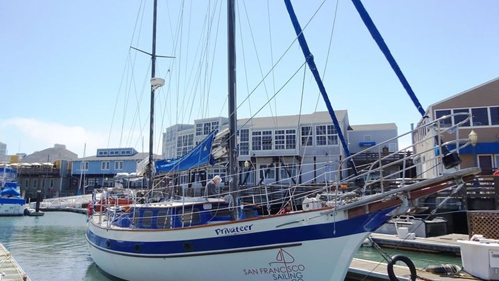 Golden Gate Bridge Sailing Tour from San Francisco