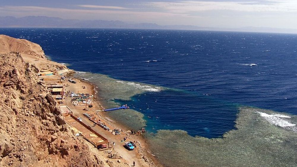 Dahab Blue Hole and Colored Canyon Tour From Sharm El Sheik