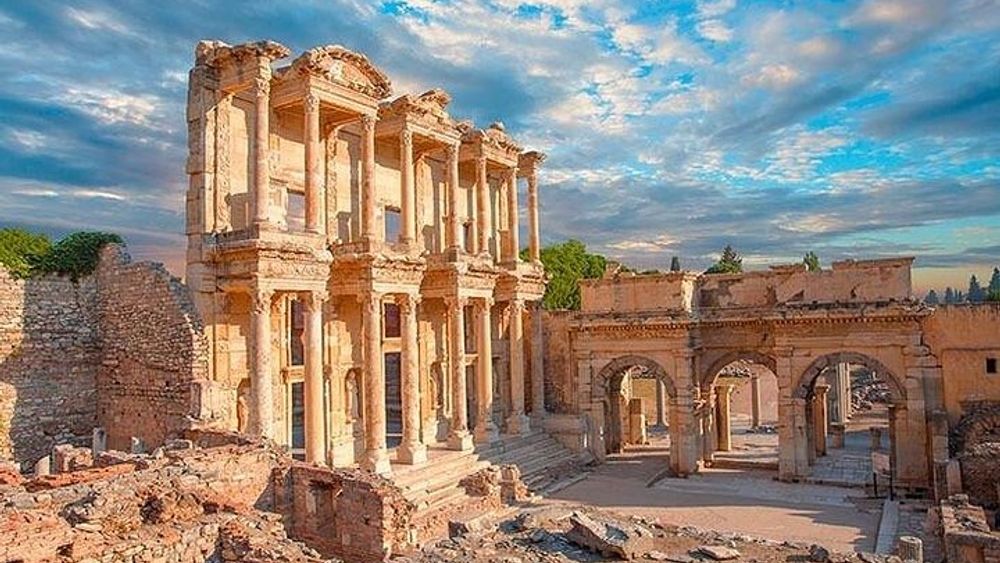 Ephesus Highlights Small-Group Tour from Selcuk and Kusadasi