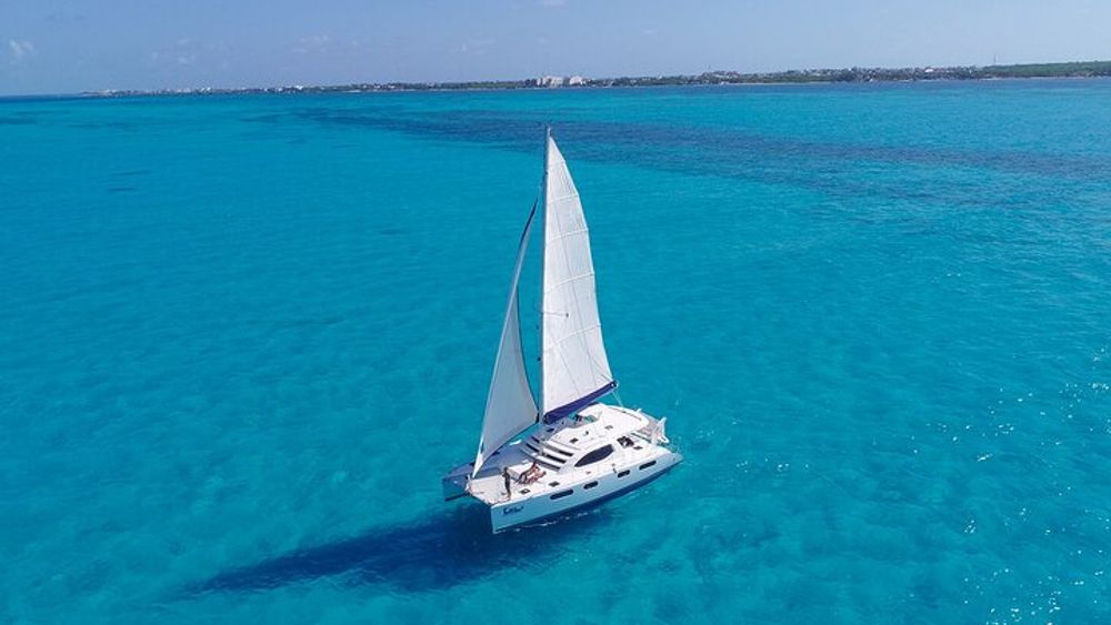 Cozumel Luxury Sailing and Snorkeling Trip