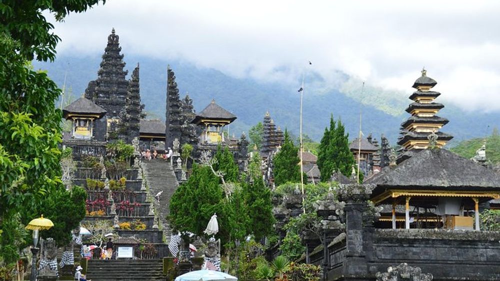 Besakih, Mother of All Temples, Lempuyang & Tirta Gangga