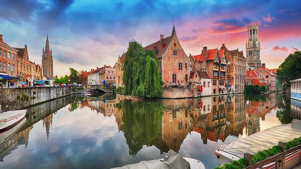 Ghent and Bruges Full-Day Tour from Brussels
