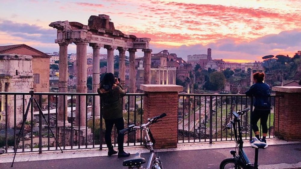 Sunrise in Rome- Ebike tour with Coffee Tasting