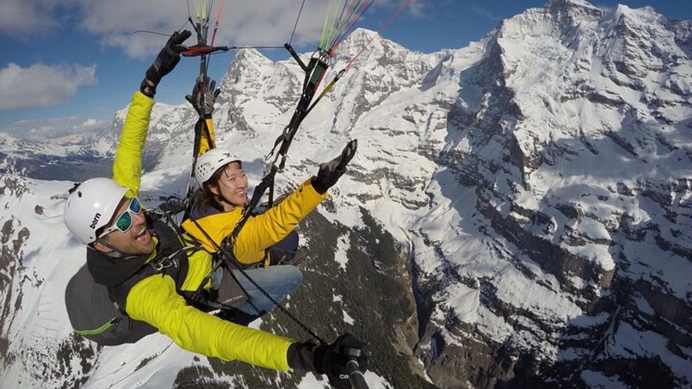 Paragliding over the Lauterbrunnen Valley