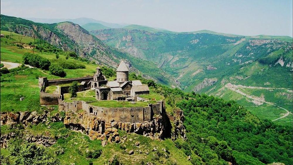 Yerevan: Khor Virap, Noravank, Tatev Monasteries Private Tour