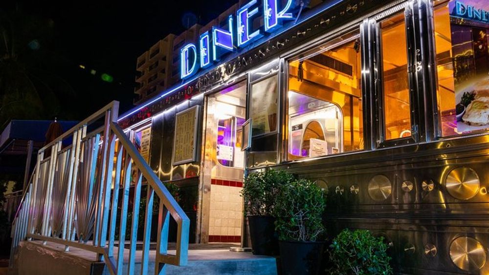 Miami: Haunted South Beach Walking Tour
