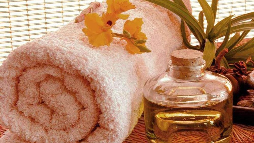 75 Min Hot Stone and Herbal oil Massage in Pokhara