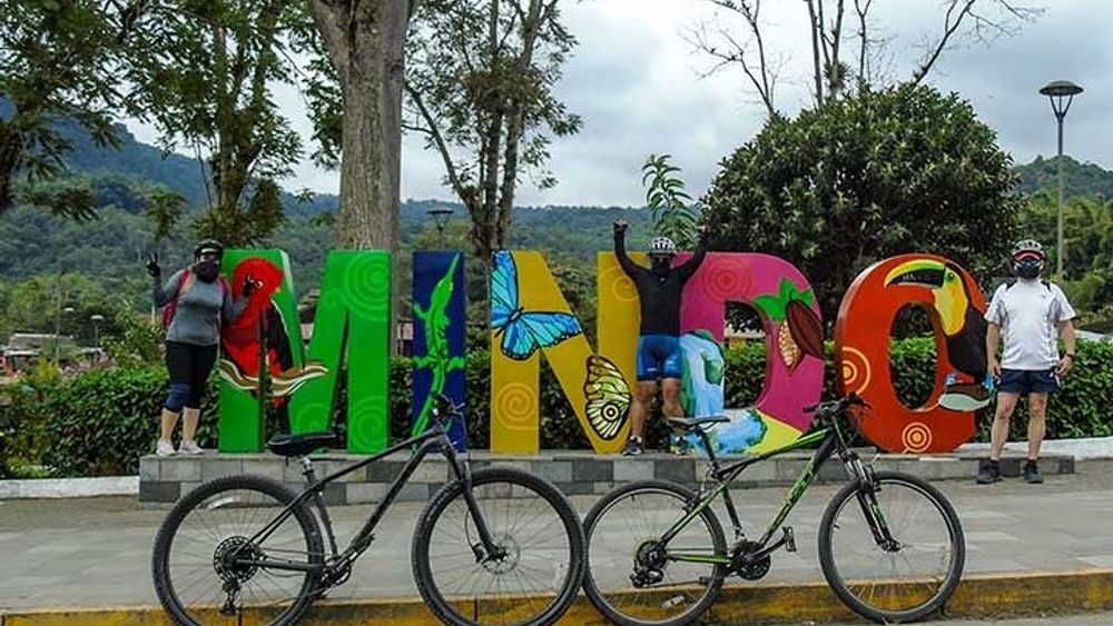 Mountain Bike: Quito to Mindo Cloud Forest - Full Day