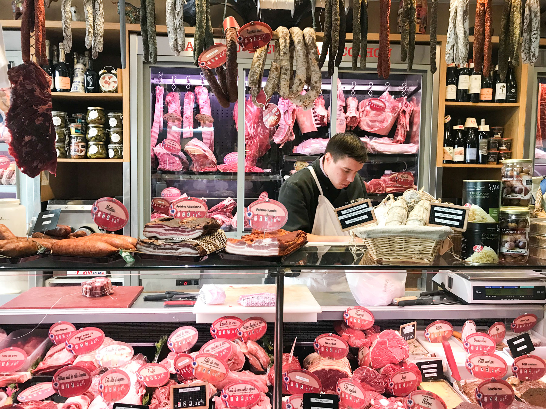 Private Market Tour and Tasting at the Marche D'Aligre