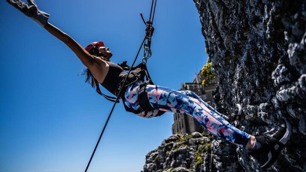 1-Hour Experience Table Mountain Abseiling