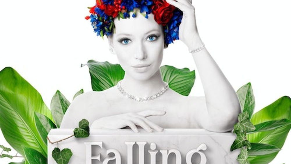 FALLING | IN LOVE at the Friedrichstadt-Palast