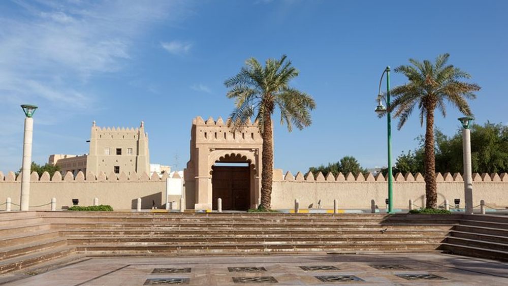 Al Ain Oasis from Abu Dhabi Day Trip with Lunch