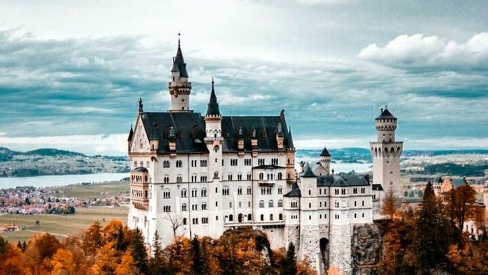 Neuschwanstein Castle Half-Day Small-Group Tour, Carriage Ride