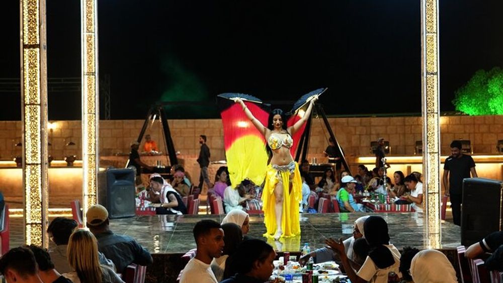 Deluxe Premium Dubai Safari with Camel Ride, Sandboard & BBQ