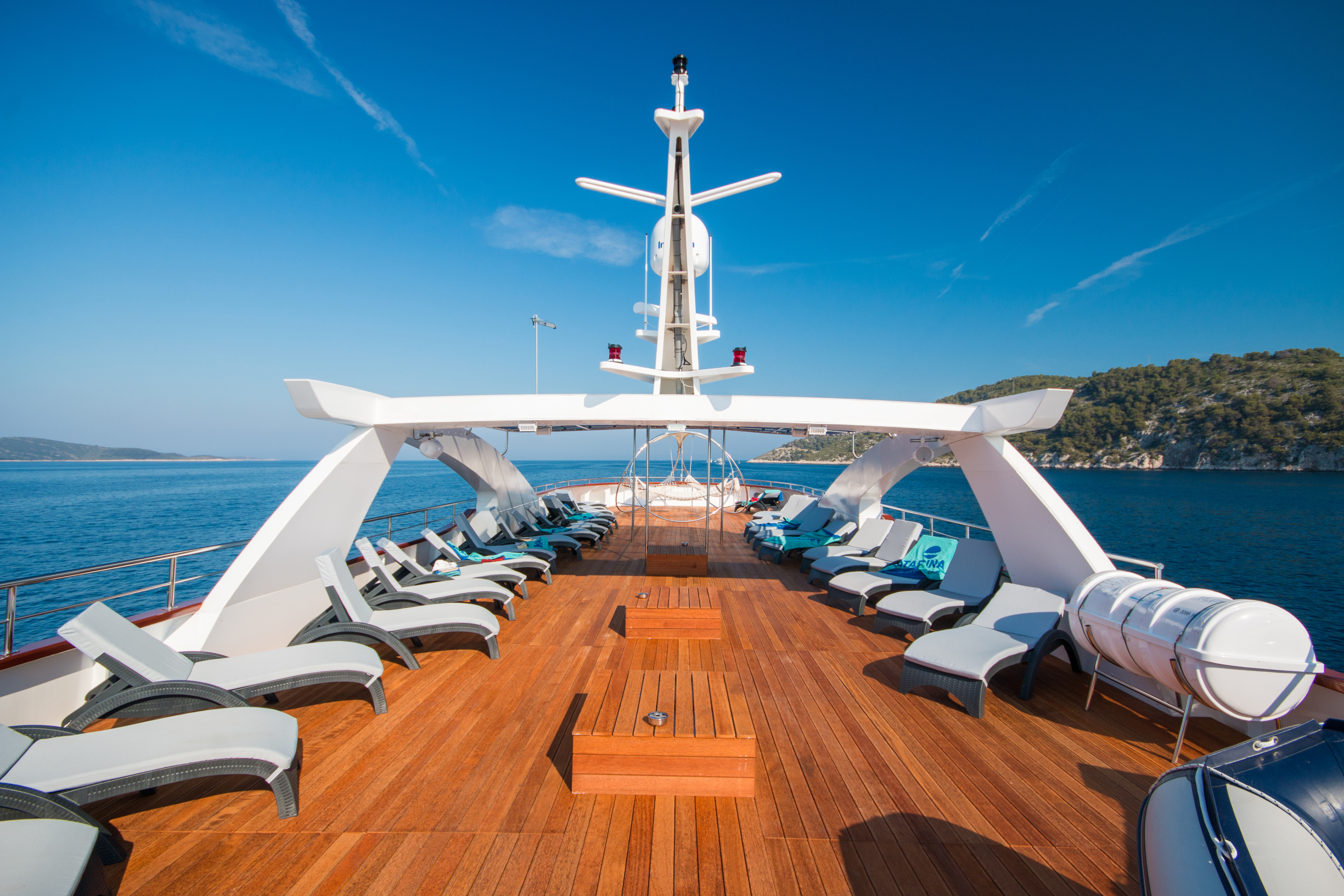 Croatia,Deluxe Cruise from Split