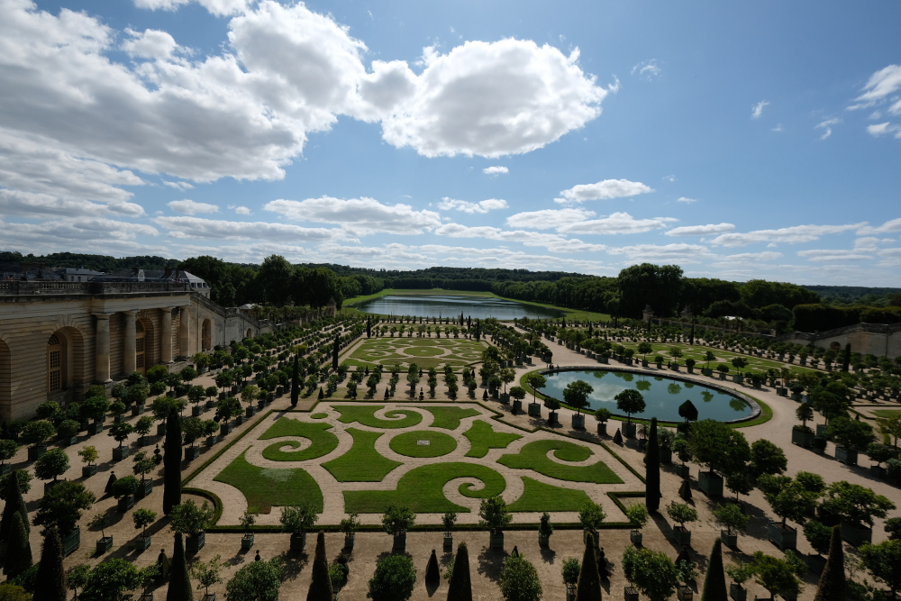 Last Entry: ersailles After the Crowds
