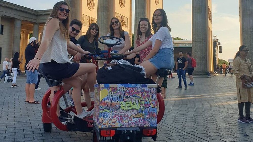 Party Bike & Beer Bike Sightseeing Berlin - incl. pick-up - max. 12 people