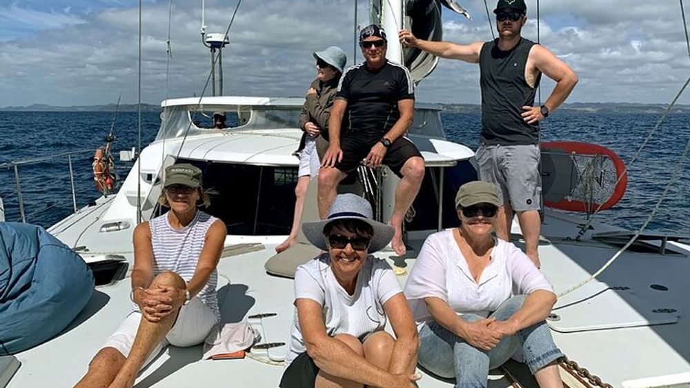 Day Cruise with Hike and Snorkeling from Waiheke, Hauraki Gulf
