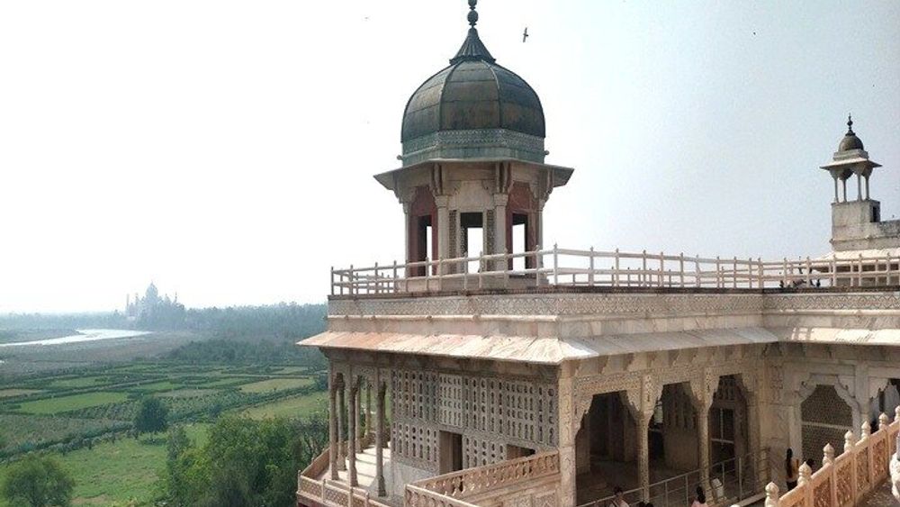 Early Morning Taj Mahal Sunrise Tour From Delhi