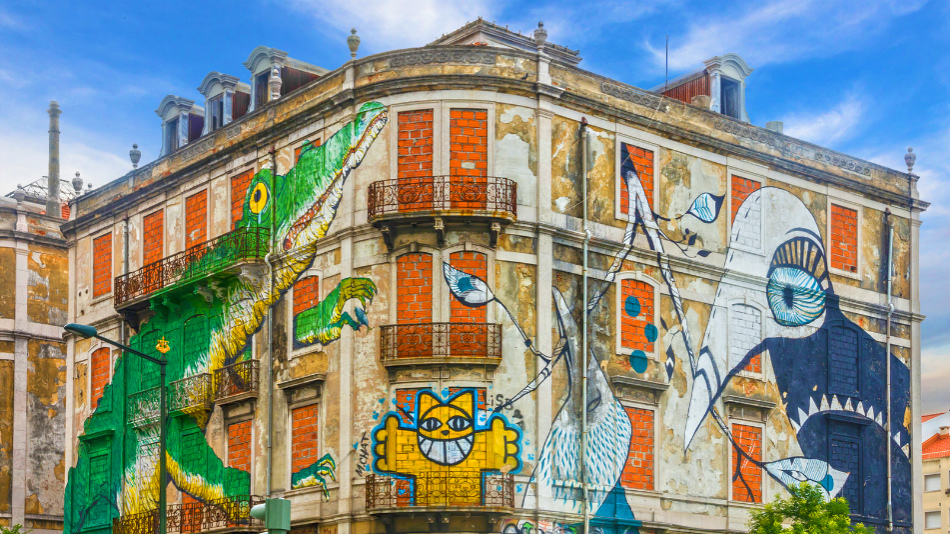 Lisbon Insiders' Street Art Private Tour
