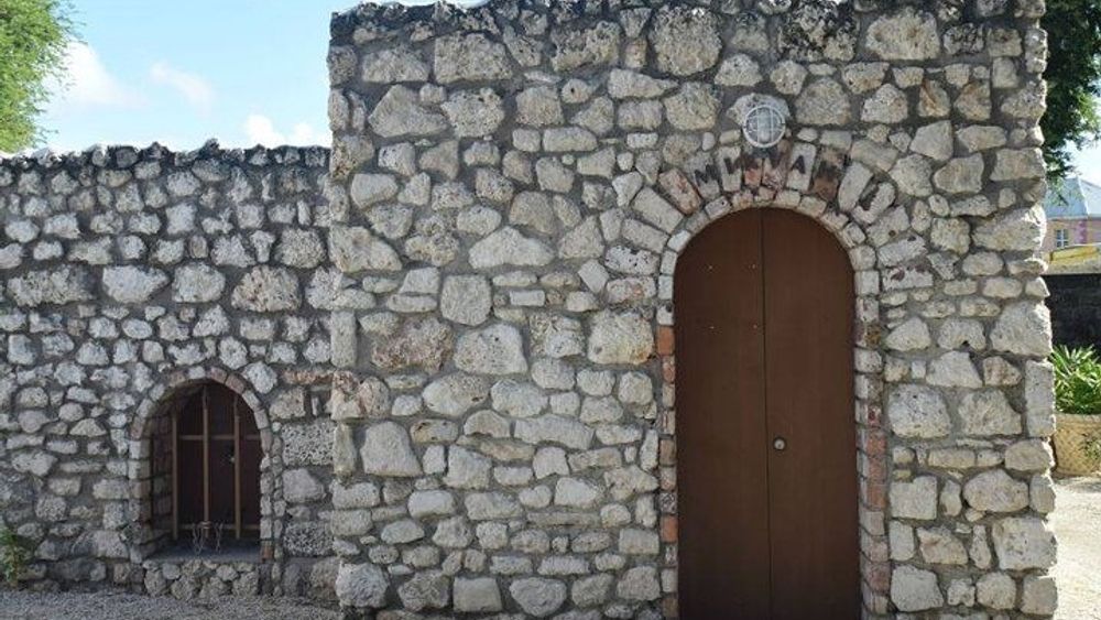 2-Hour Small Group Guided Bridgetown Historic Jewish Walking Tour