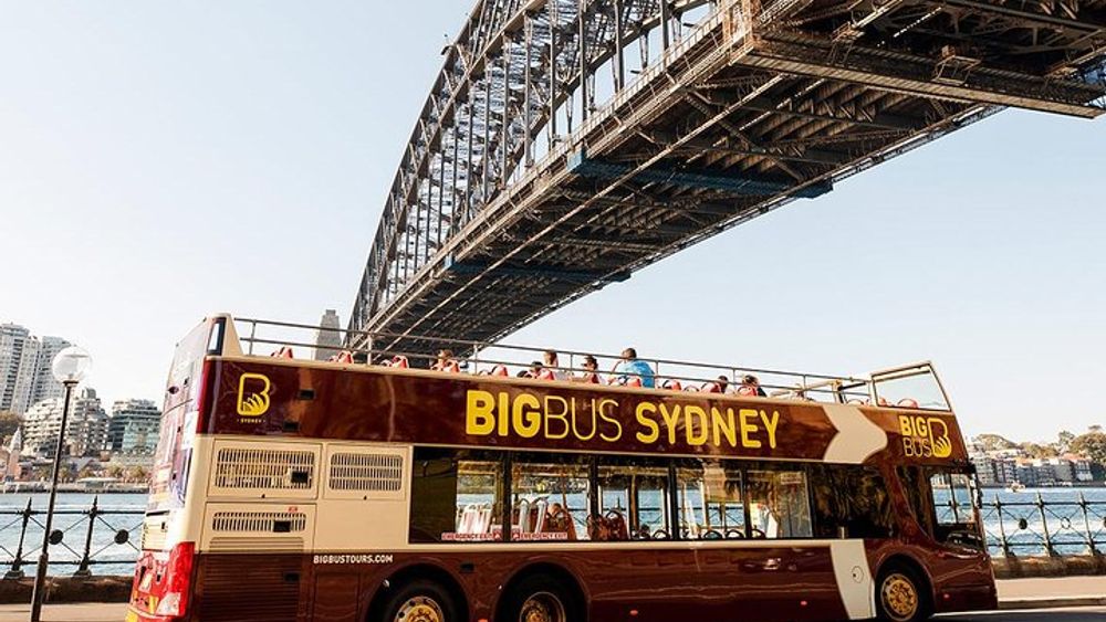 Big Bus Sydney and Bondi Hop-on Hop-off Tour