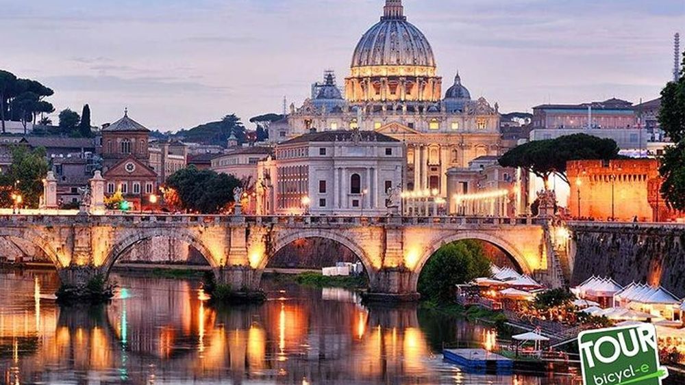 Rome Night E-Bike Tour with Food Tasting