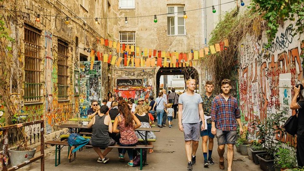 Kreuzberg Berlin: Off the Beaten Track PRIVATE Walking Tour