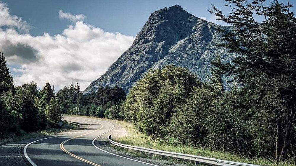 From Bariloche: San Martín de los Andes by The 7 Lakes Route