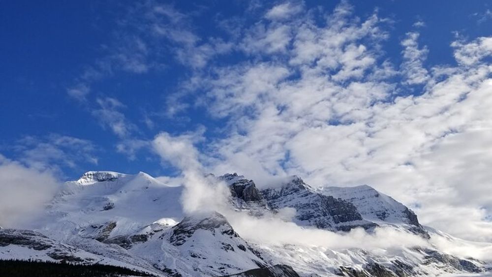 Full Day Tour at Columbia Icefield Glacier