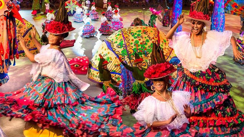 Cancun to Xcaret Day Trip with Light and Music Show Option