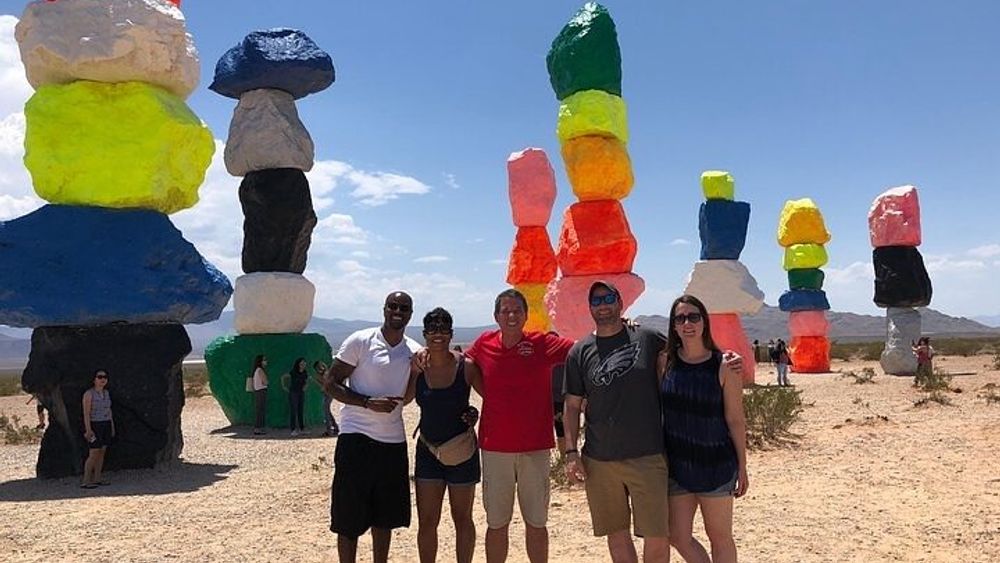 3 Hour Hoover Dam Mini Tour and Seven Magic Mountains Small Group Combo Tour