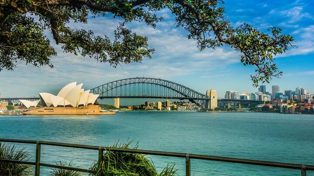 Morning or Afternoon Half-Day Sydney City Sightseeing Tour