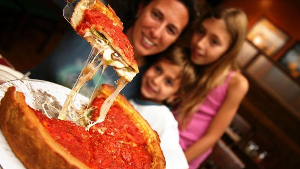 Chicago Neighborhoods Guided Pizza Bus Tour