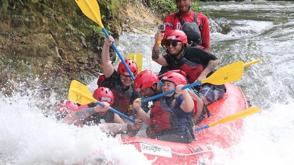 Sarapiqui River Whitewater Rafting Tour from La Fortuna
