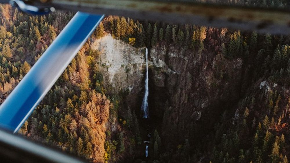 Multnomah Falls 30-Minute Airplane Tour