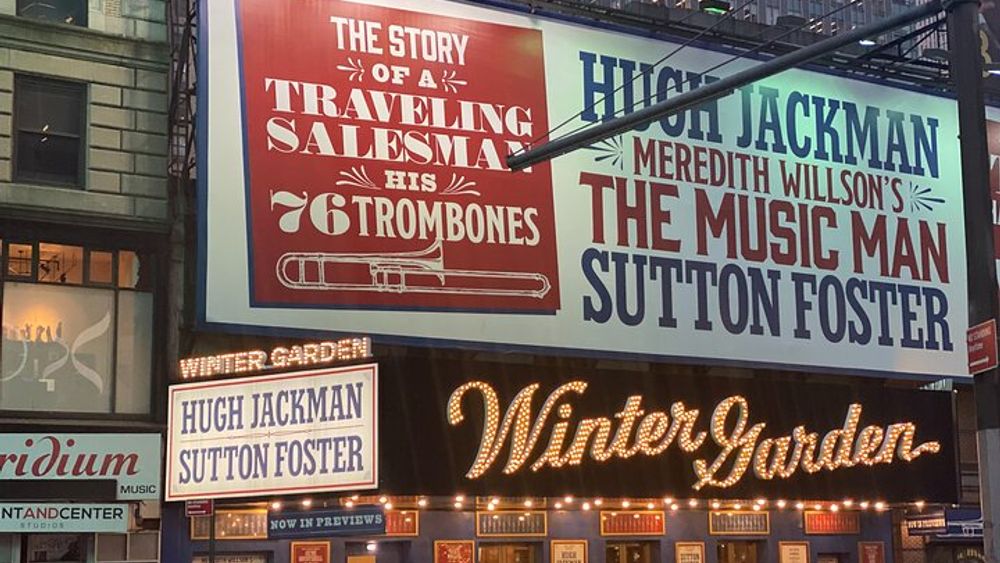 Broadway Behind-the-Scenes Small-Group Tour