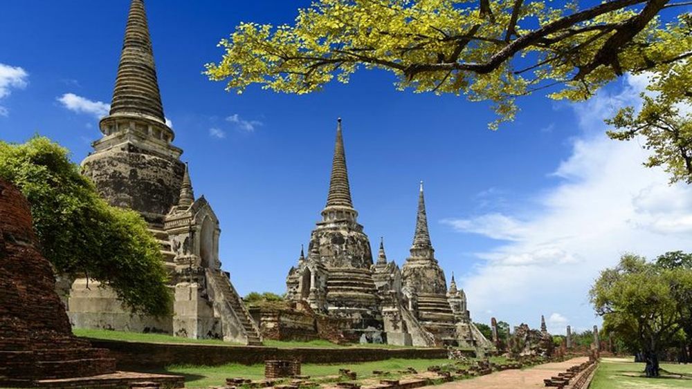 Ayutthaya Temples and Ayothaya Floating Market From Bangkok
