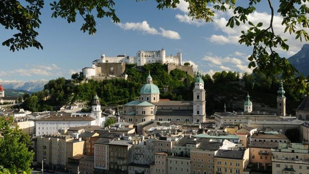 Salzburg Highlight Tour with Fortress Hohensalzburg