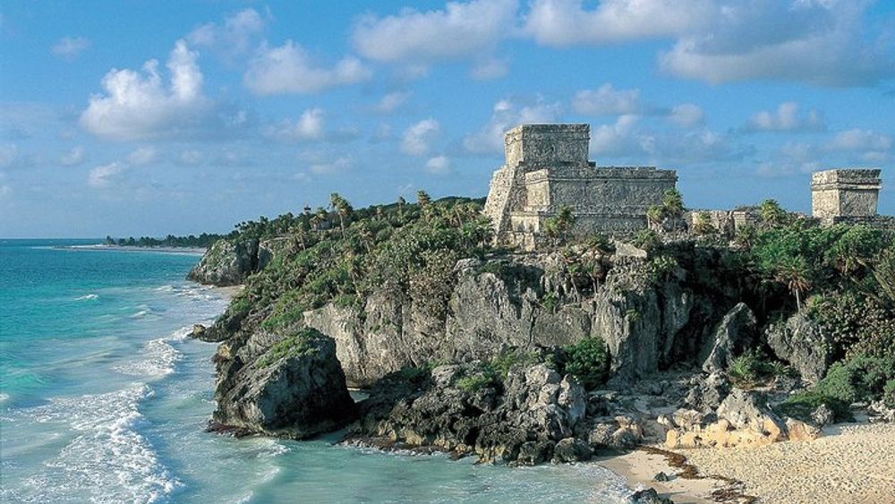 Tulum and Coba Ruins Half-Day Tour from Cancun