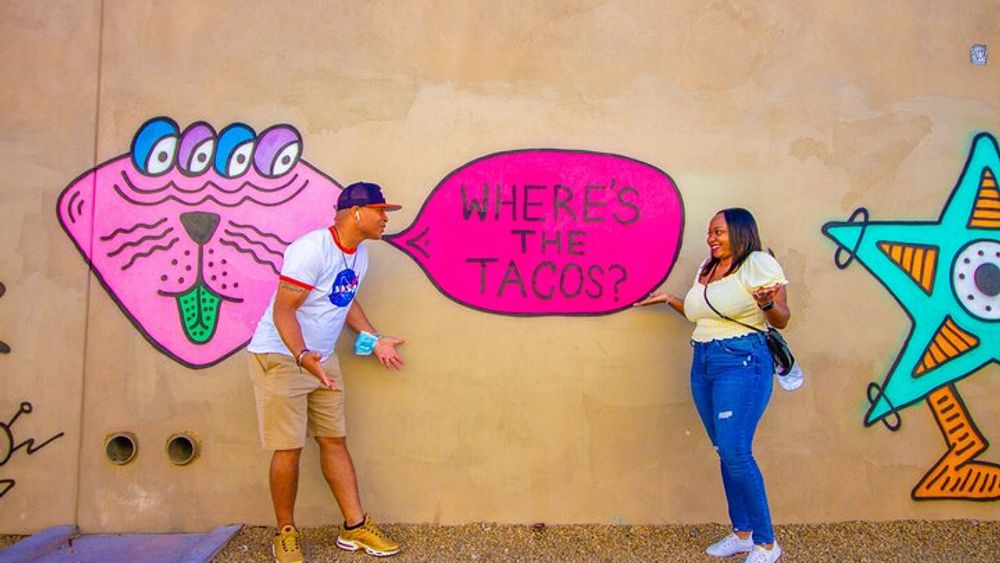 Taco Lovers | E-Scooter Downtown Foodie Tour