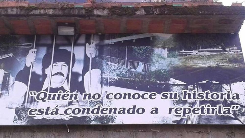 Tour Privado sobre Pablo Escobar con Teleférico en Medellín