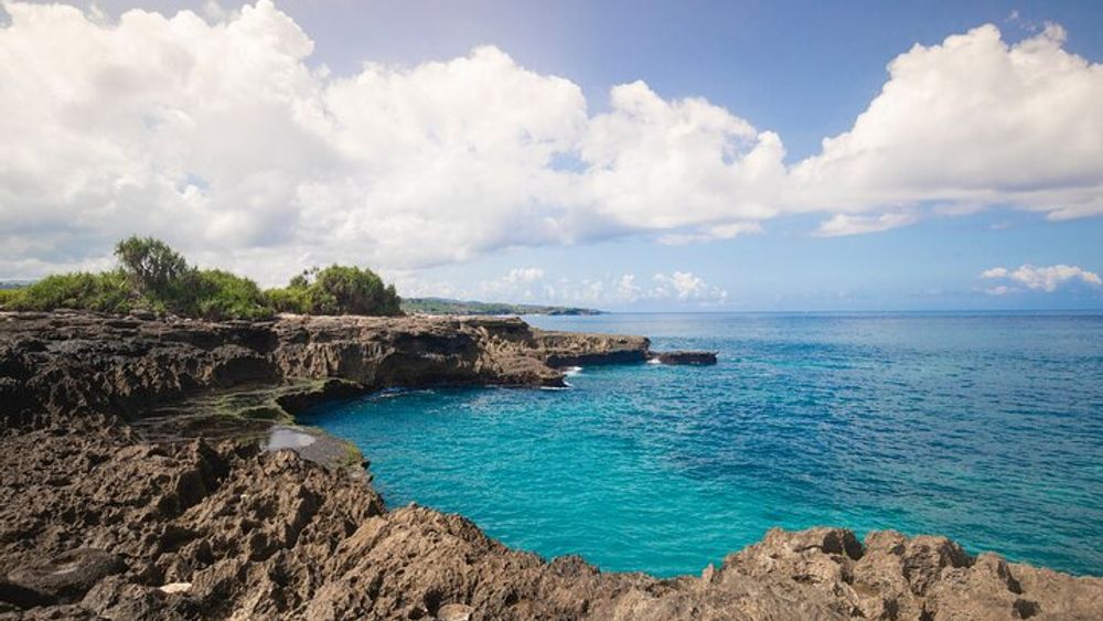 Bali Reef Cruise and Lembongan Island Day Trip