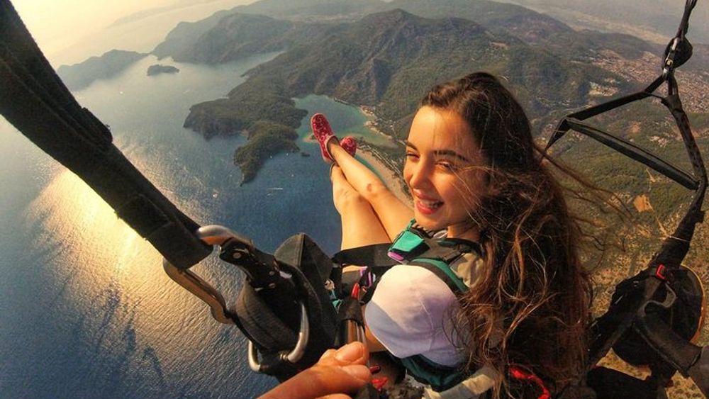 Fethiye Tandem Paragliding Flight with Transfer from Oludeniz